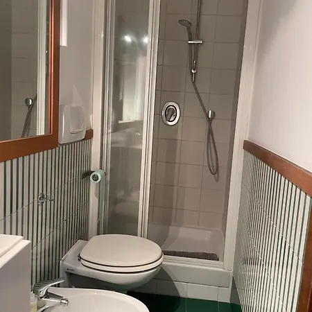 Charme House Di Evy Апартаменты Милан